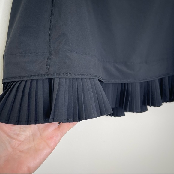 RARE Lululemon City Sky Run By Skirt in black running gym athletic Size 12 - Picture 6 of 10